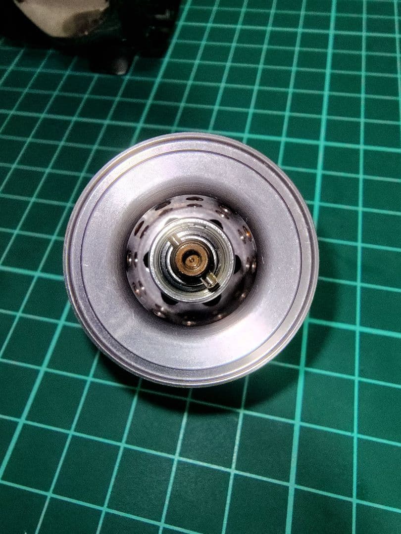 アブガルシア　レボ　ビッグシューターコンパクトL　スプールがパワークランク仕様