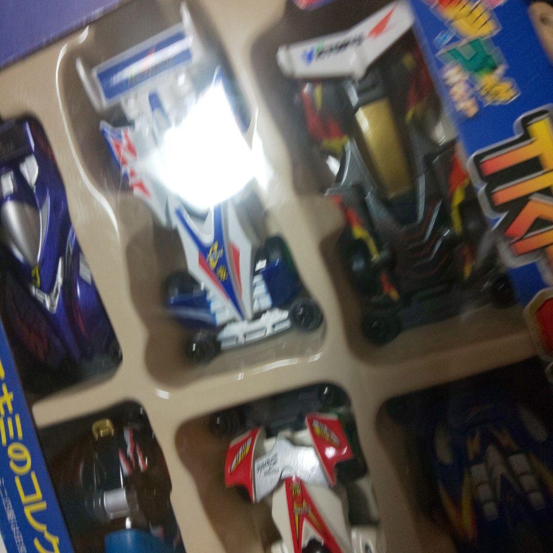 トミカギフト キャラトミカCLS-4 TRF ビクトリーズ＋1セット