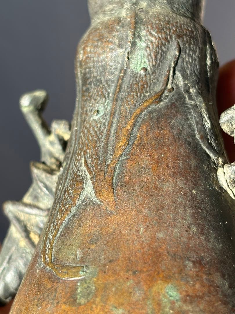 古銅 蟷螂双耳銅花瓶 14cm 紫斑銅