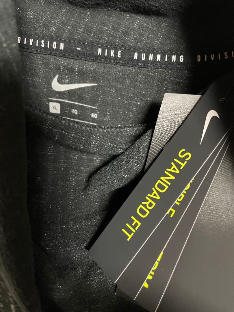 NIKE CU7892-011 トレーナー　XL 未使用　トレーニングウェア