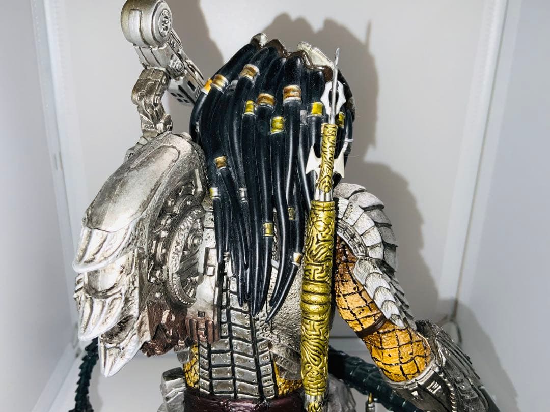 ARTFX スカー・プレデター 1/6 PVC塗装済み簡易組立キット