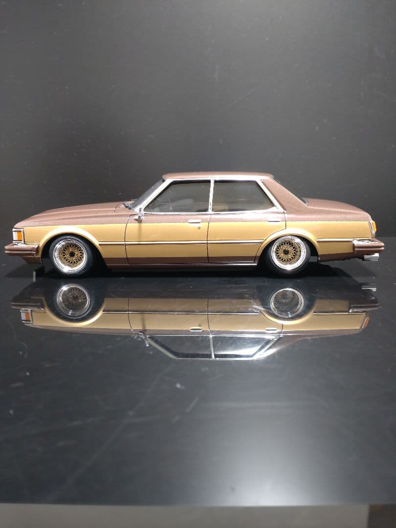 51クレスタ　プラモデル完成品