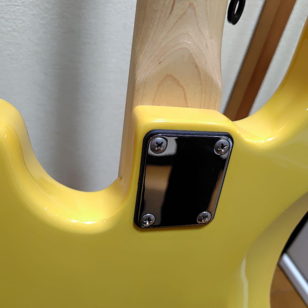 Bacchus OPBタイプ4弦ベース