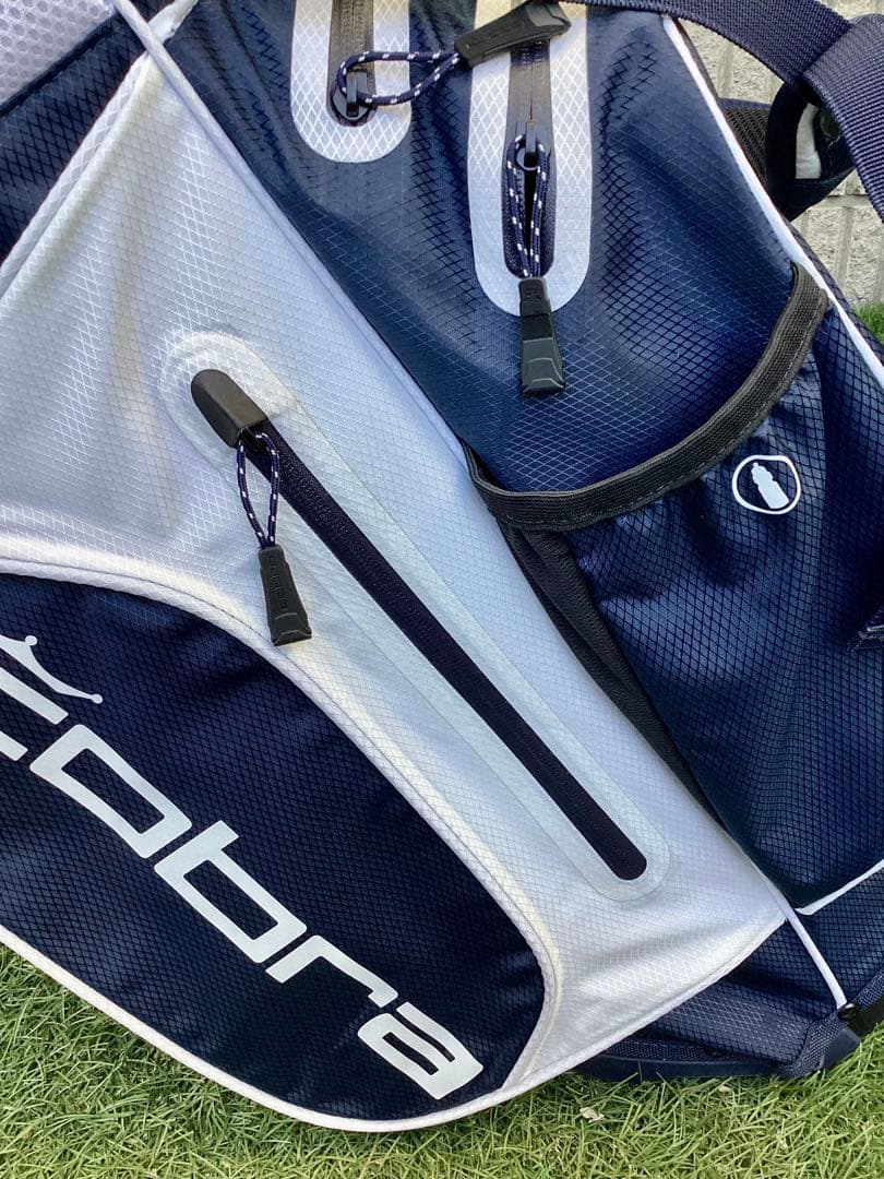 R*I様 Cobra コブラULTRADRY PROスタンドキャディバッグ