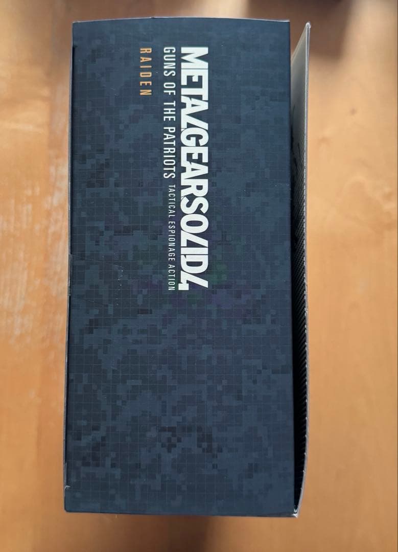 未開封 希少RAH メタルギアソリッド4 オールド・スネーク 雷電 2体セット