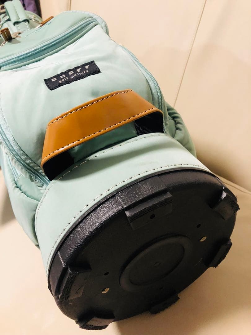 【送料込み】廃盤人気　オノフ　ONOFF キャディバッグ　ゴルフバッグ