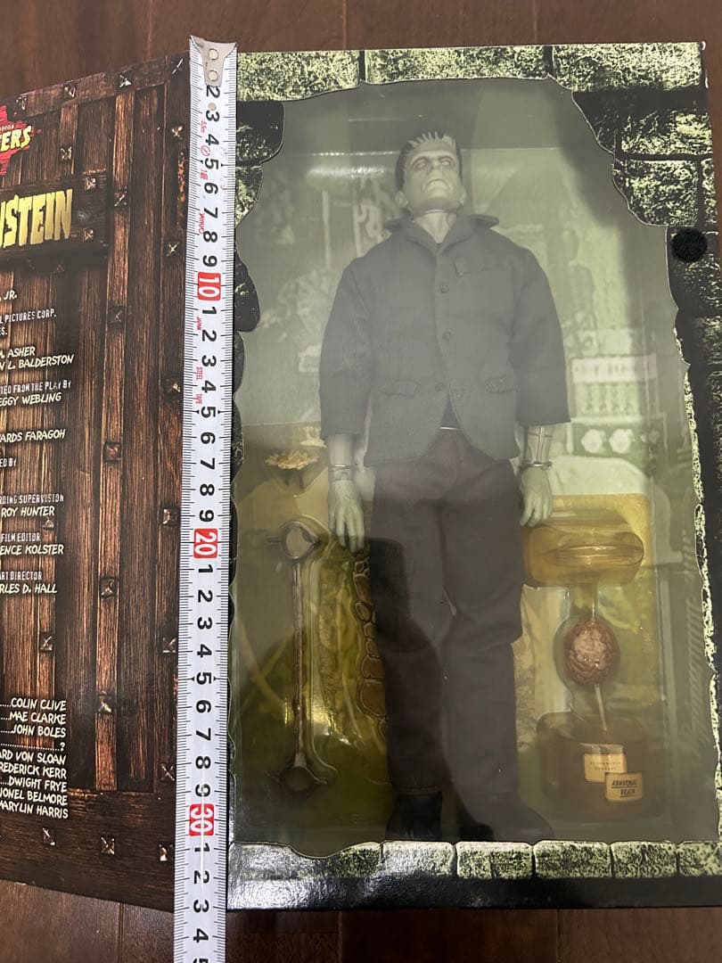 Sideshowフランケンシュタイン12インチアクションフィギュア