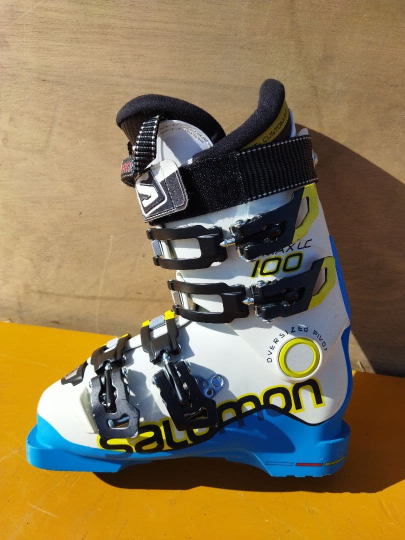 サロモン　女性用　スキーブーツ 23.5cm　X-MAX LC100