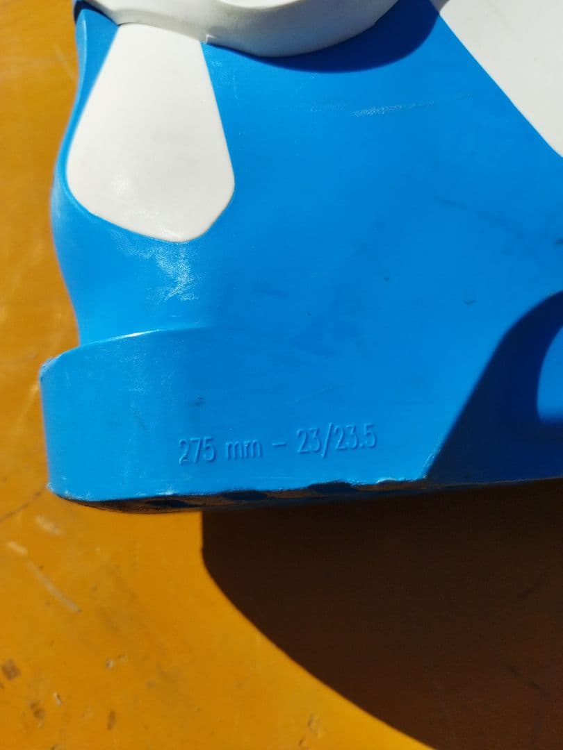 サロモン　女性用　スキーブーツ 23.5cm　X-MAX LC100