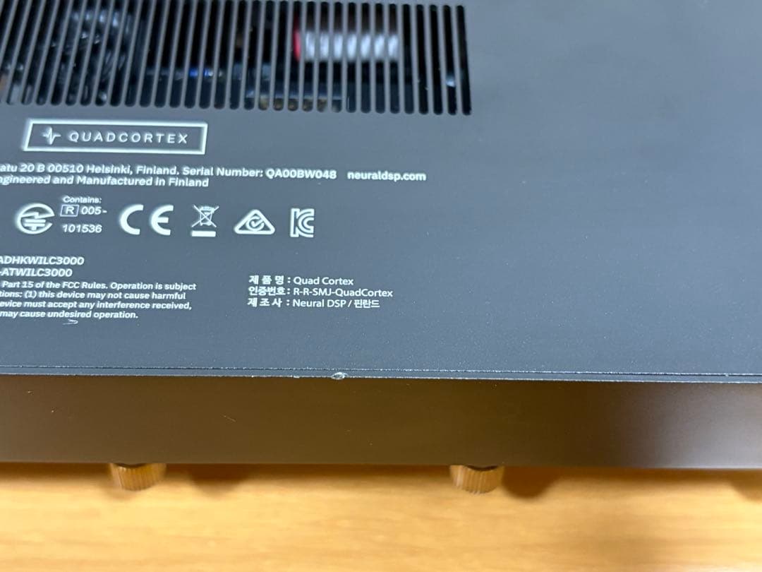 【24時間限定値下げ】Quad Cortex Black & Gold