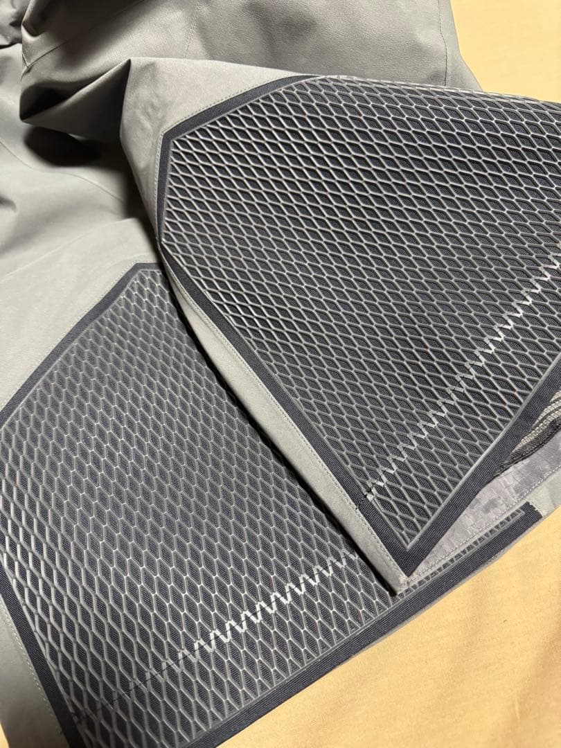 ARC'TERYX Rush Bib Pants (ラッシュ ビブ パンツ)