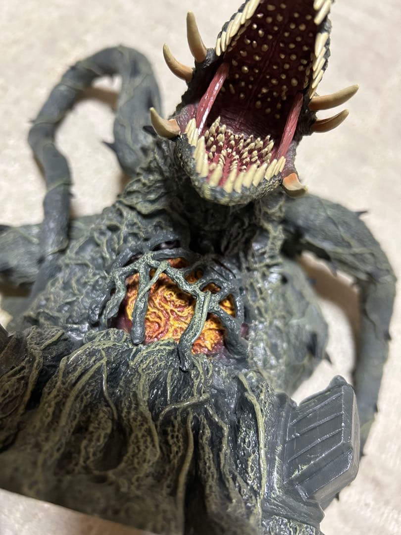 【処分価格‼️】東宝怪獣コレクション/ビオランテ&ゴジラセット