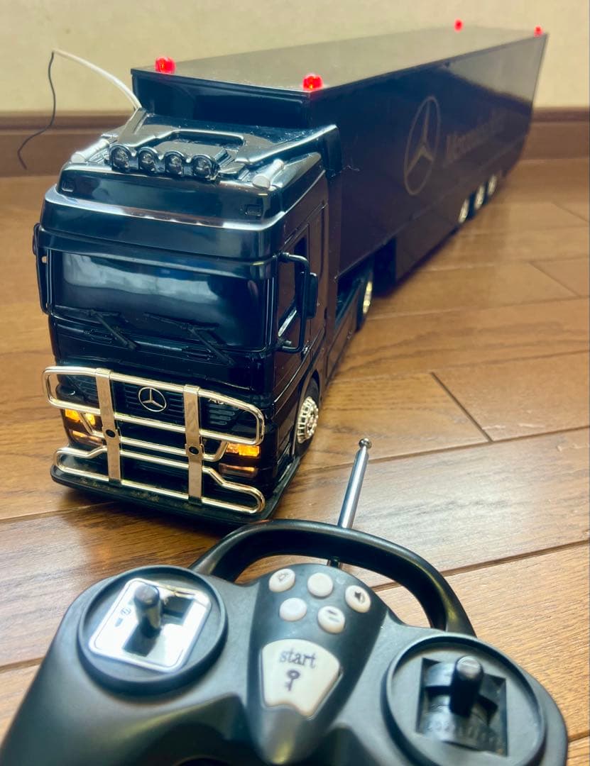 Mercedes-Benz Actros ラジコン トレーラー