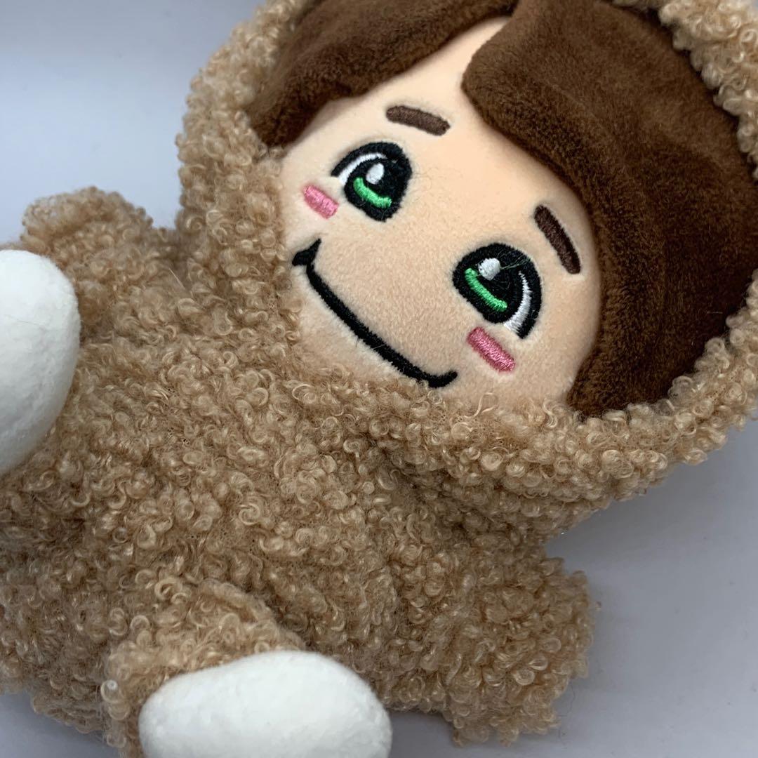 ちびぬい　♡モコモコツナギ♡オーダーページ　　なにわ男子　ちびぬい服