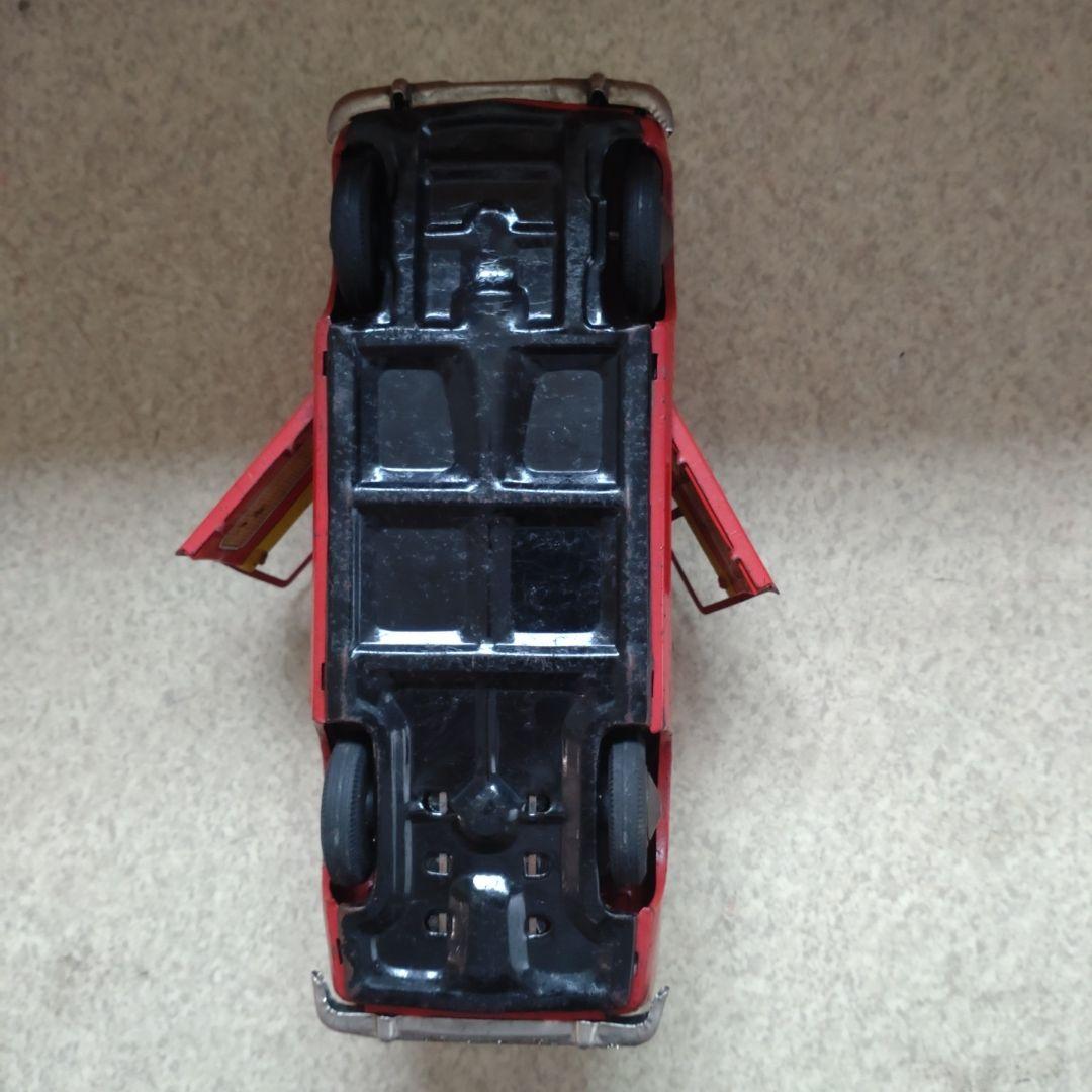 残暑ひくひくセール。イチコー　ニッサン　サニー　ブリキ