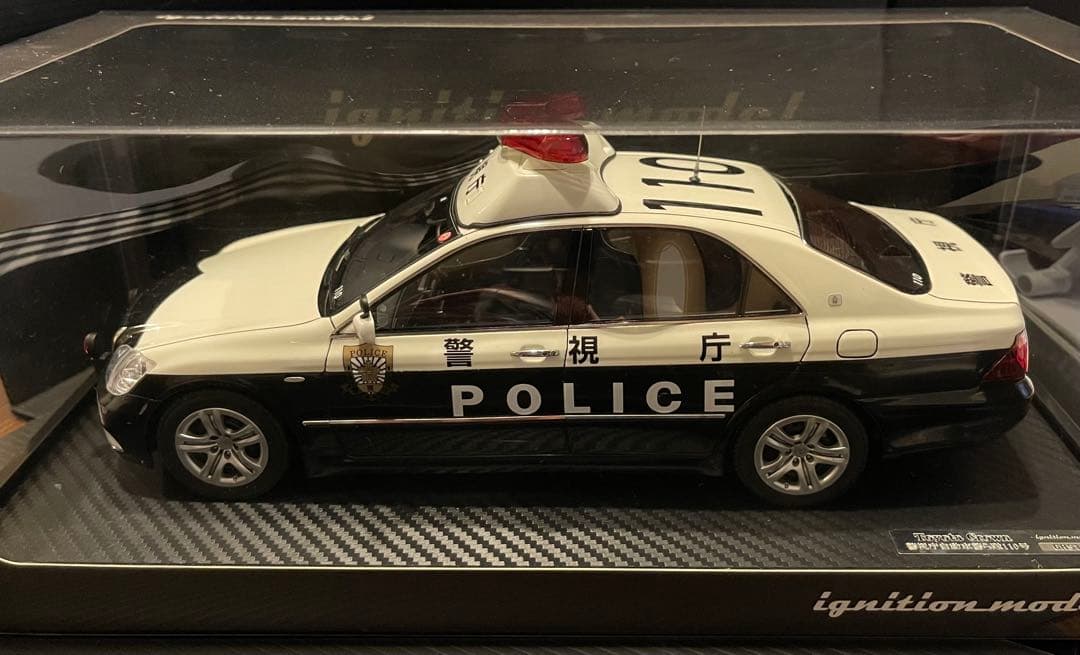 希少 1/18 パトカー　GRS180 ignition.model クラウン