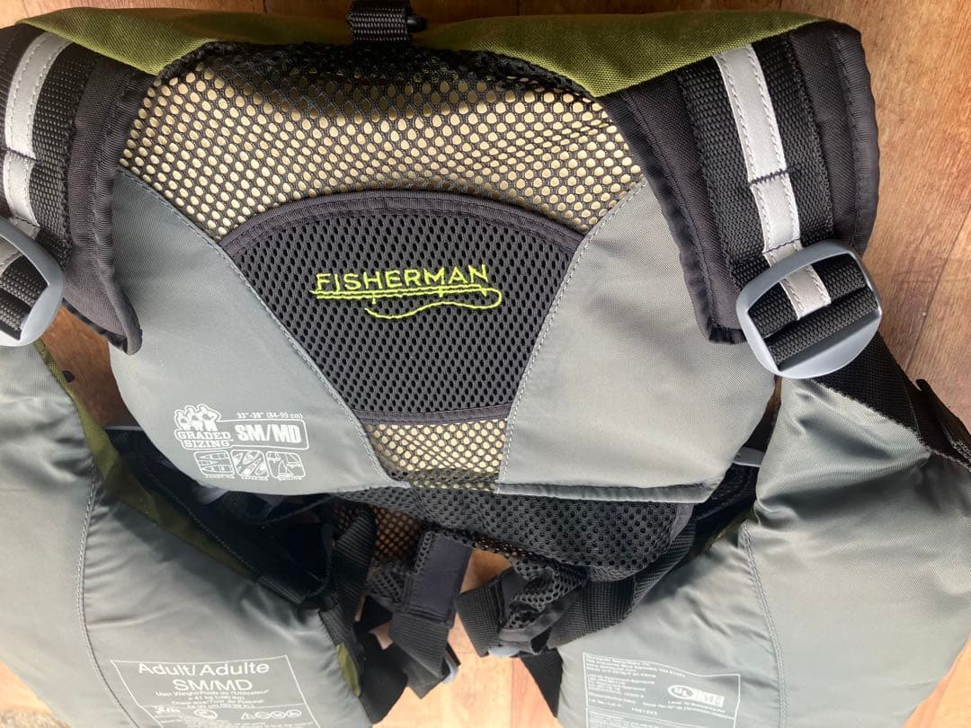 Stohlquist ストールクイスト　PFD fisherman 　SM/MD