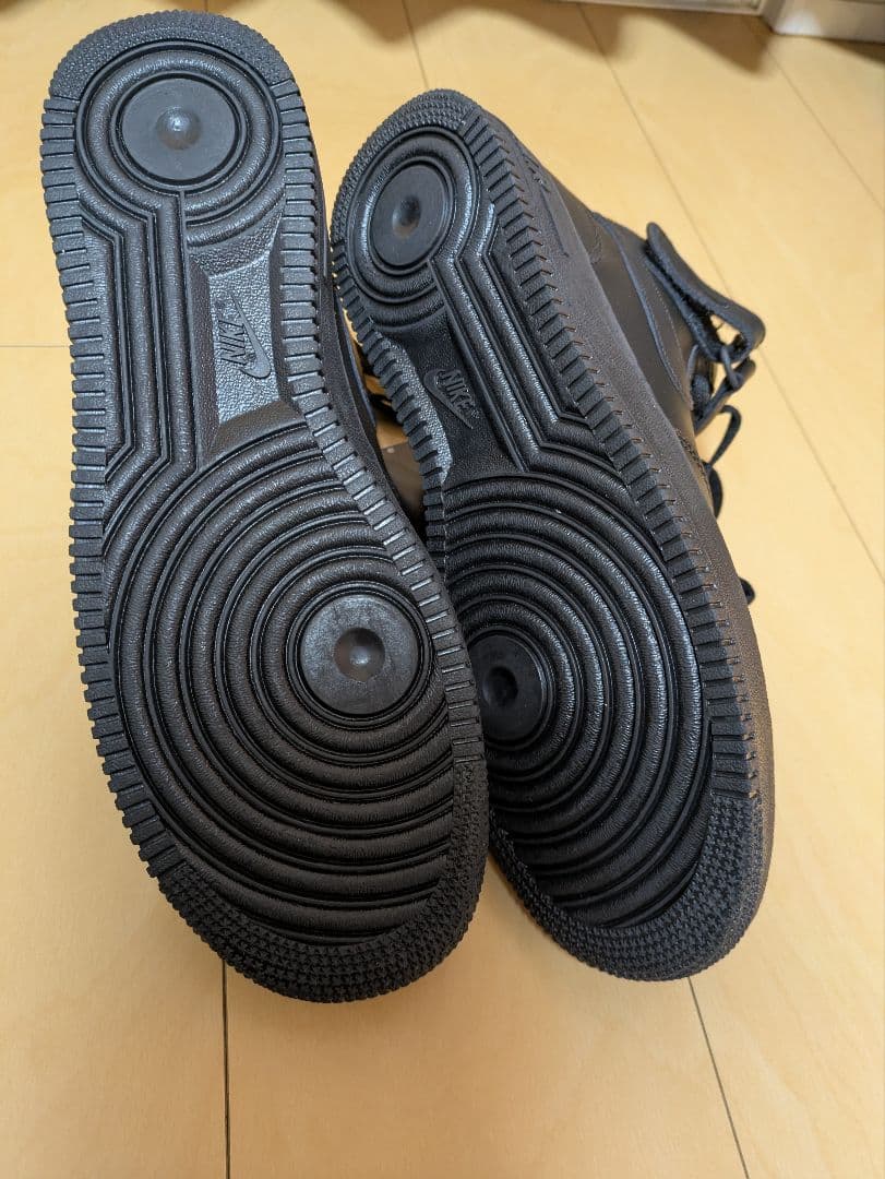 【新品！未使用】ナイキ　エアーフォースハイカット　ブラック　29cm