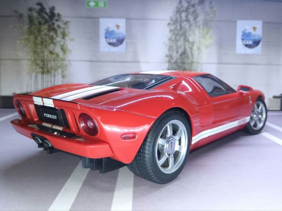 1/18 オートアート Ford GT 2004 訳あり