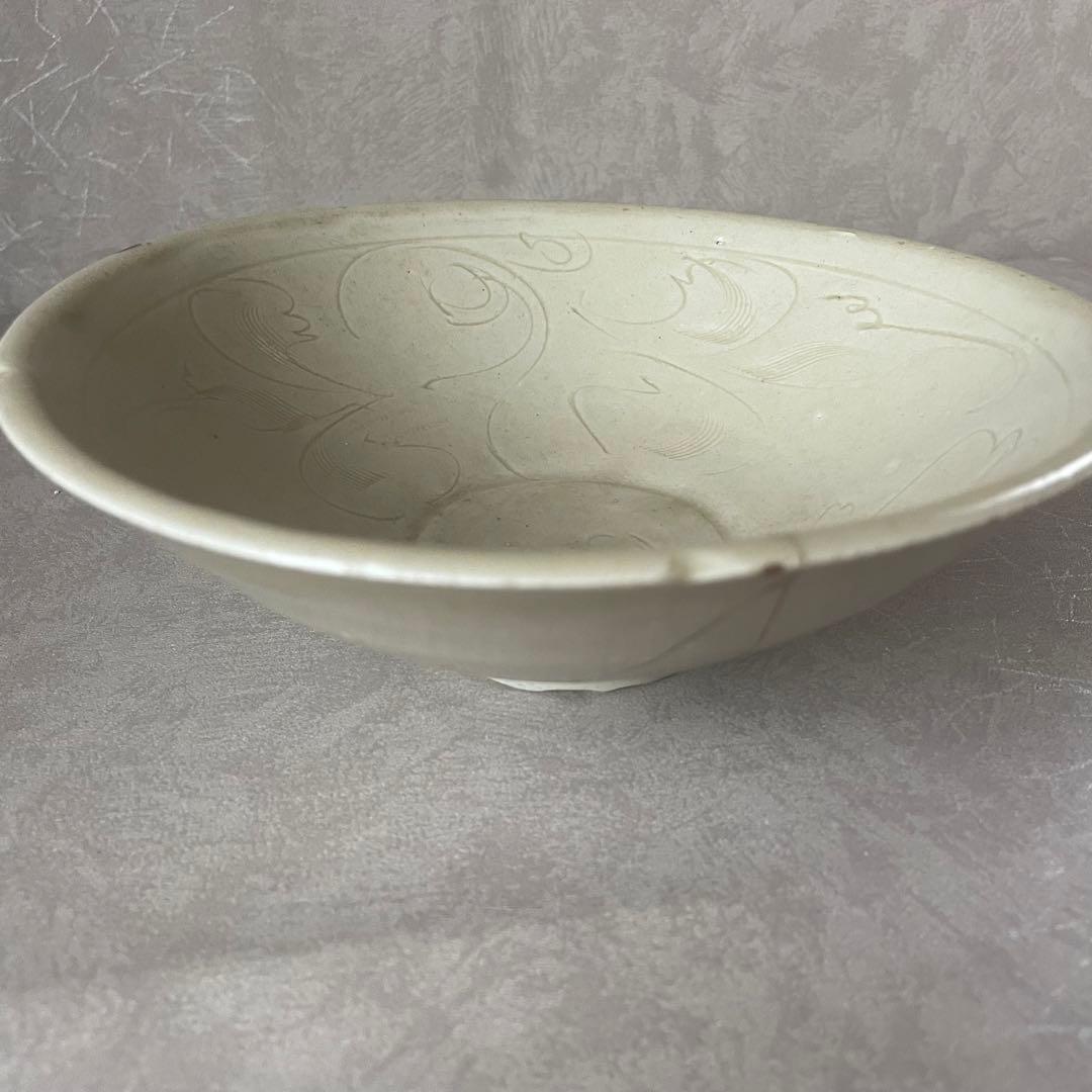 龍泉窯青磁 宋 南宋 元 青磁碗 陰刻 中国美術 中国古玩 骨董 古美術 茶道具